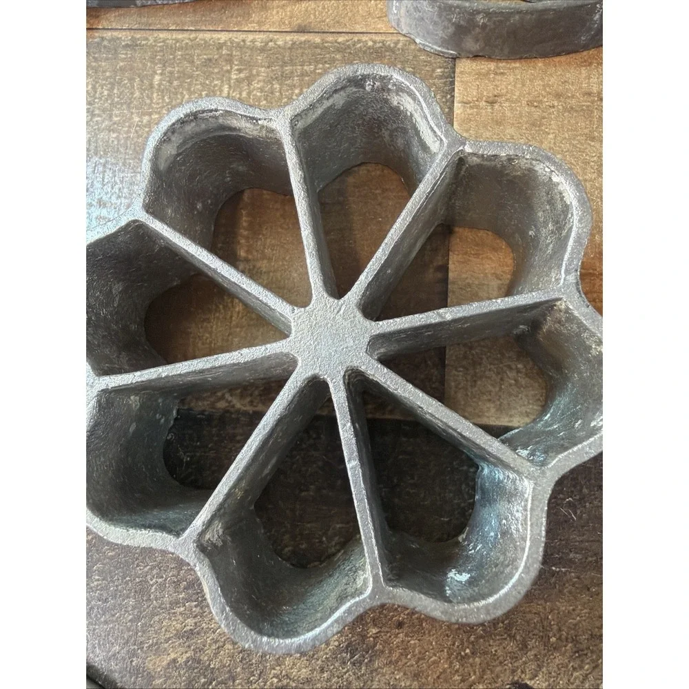 Scandinavian Rosette & Timbale Iron Pastry Mold Set 7 Pieces Total Vintage *Read